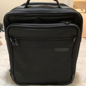 Briggs and Reilly Bag